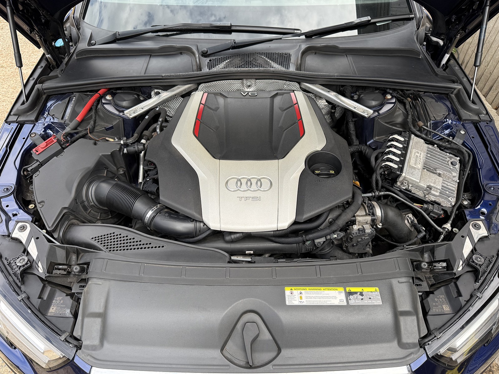 Engine bay