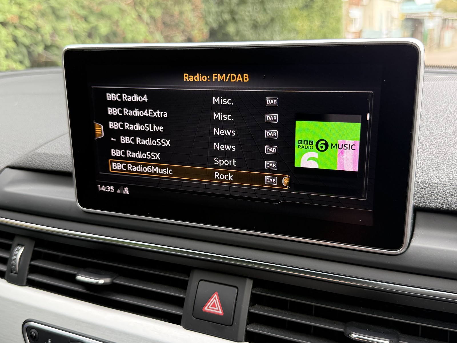 DAB screen