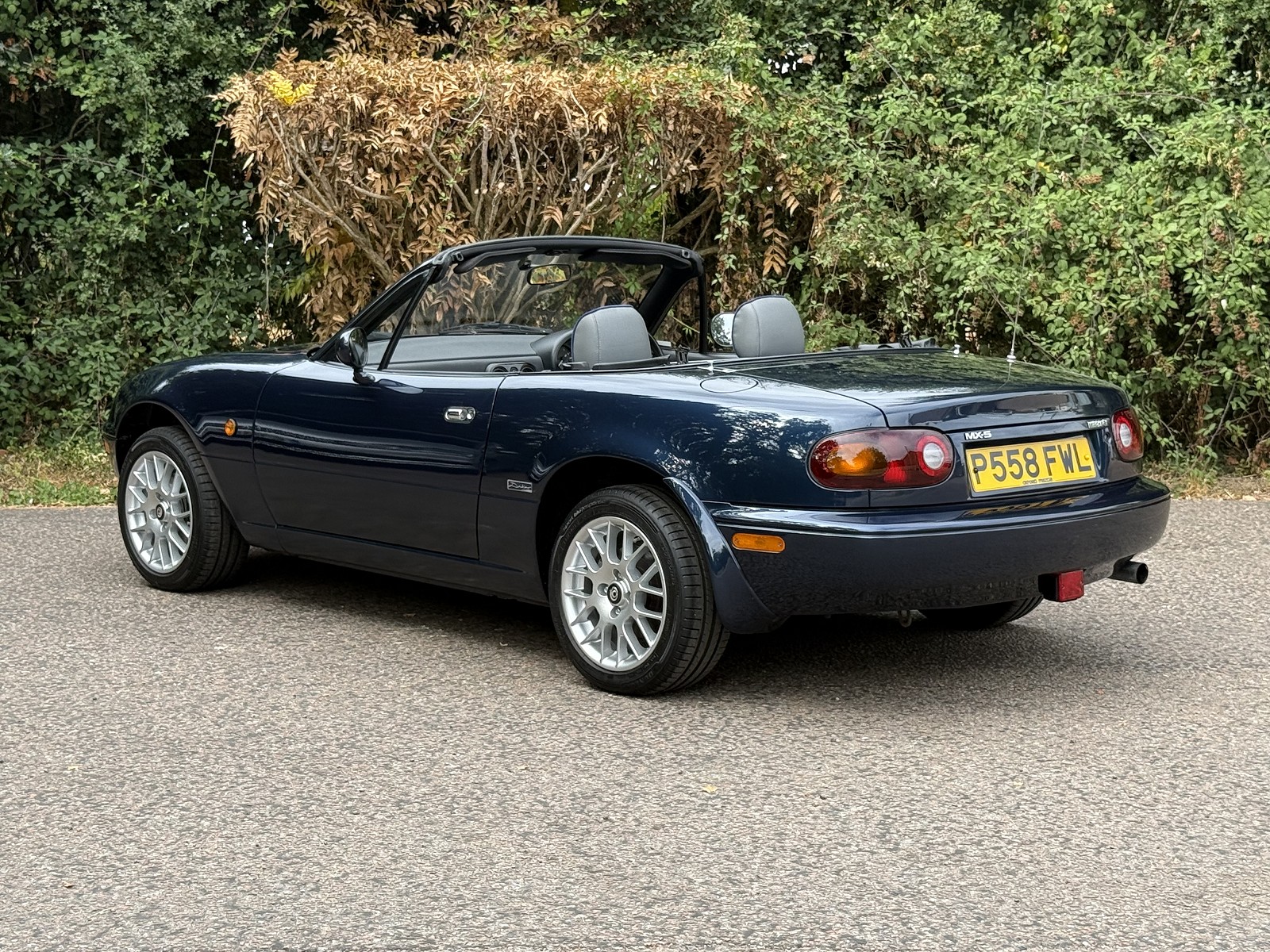 Roof Down NSR 3/4 qtr Right