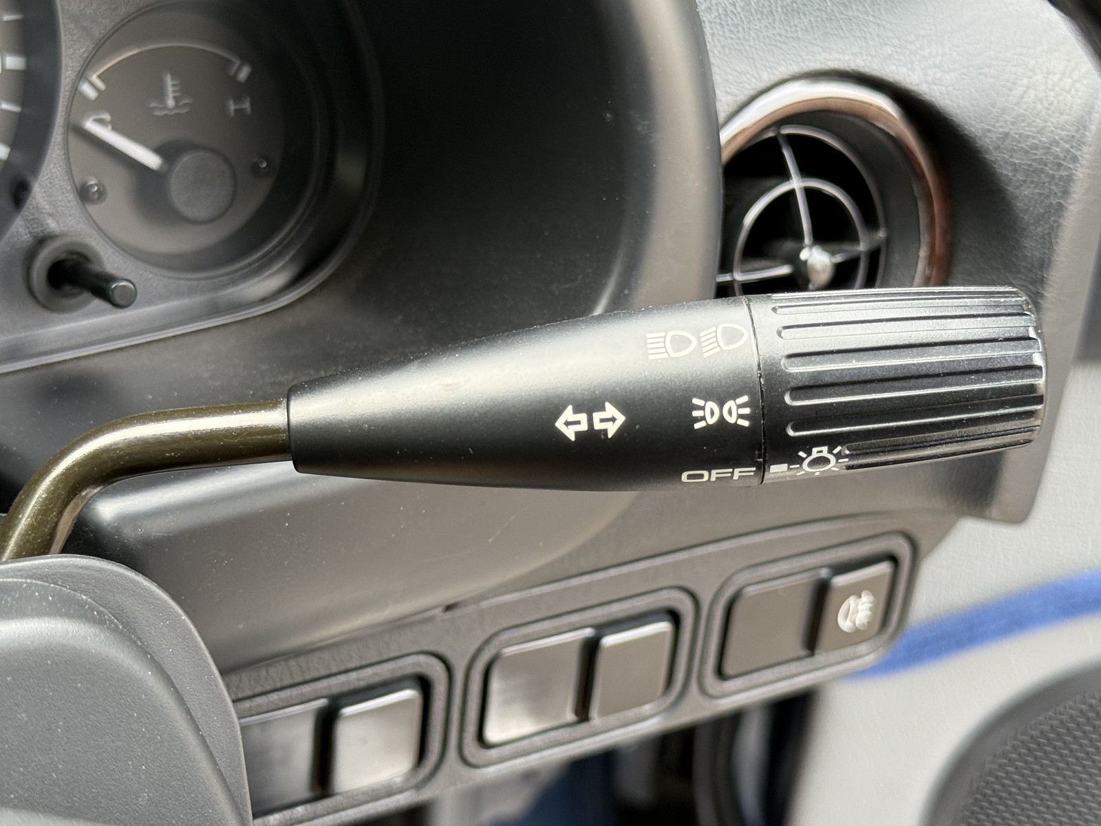 Wiper stalk